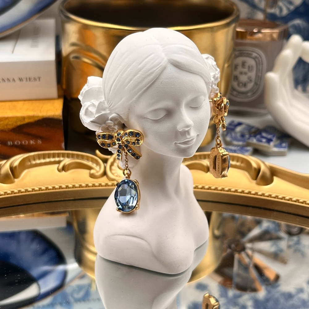 🆕 OSCAR DE LA RENTA 🧿 NWOT Blue Sparkle & Dangling Bow Earrings - Picture 6 of 16